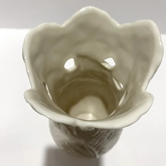 Lenox Basket of Flowers Medium Pansy Vase Ivory w/ Basketweave Design 9" Retired - Picture 7 of 8